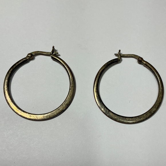 MWS Sterling Silver Hoop Earrings. 1.25 inches long - Picture 1 of 4